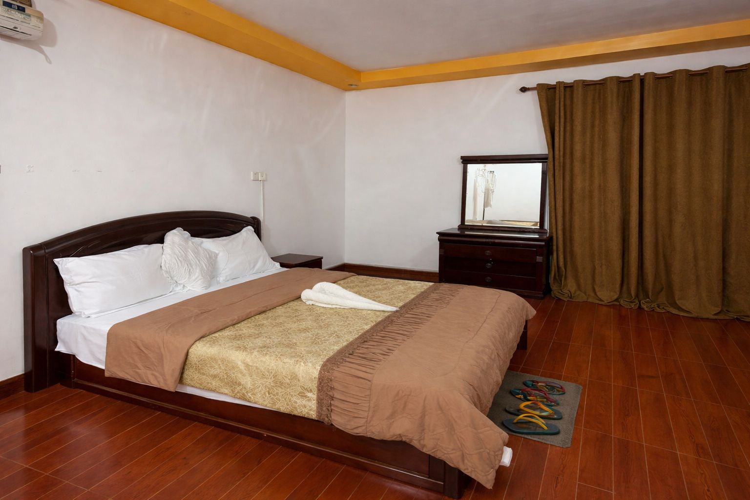 Standard Suite — Hotel Hram