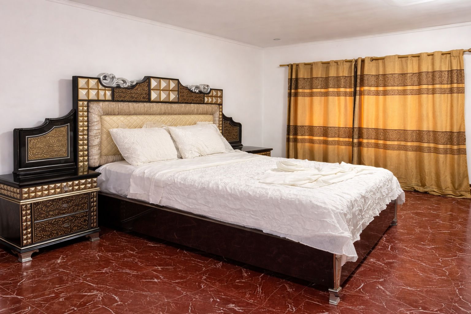 Premium Suite — Hotel Hram
